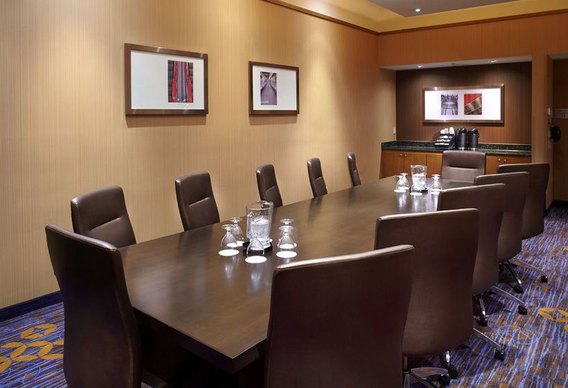 Отель Courtyard By Marriott Pittsburgh Shadyside