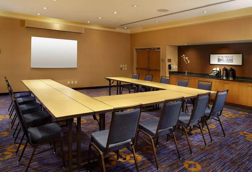 Hotel Courtyard By Marriott Pittsburgh Shadyside