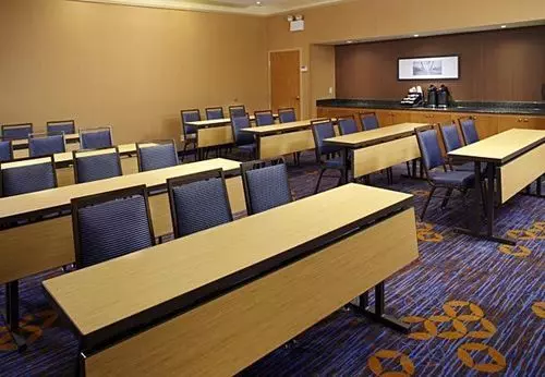 Hotel Courtyard By Marriott Pittsburgh Shadyside