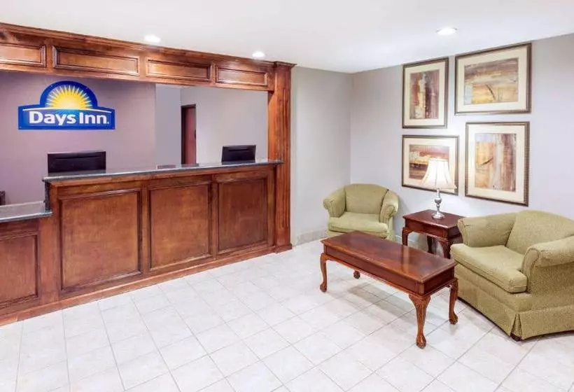 Отель Days Inn By Wyndham Galliano La