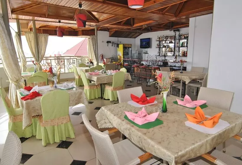 هتل Dolce Vita Resort