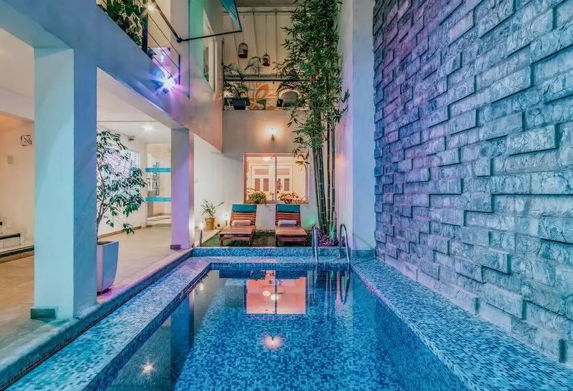 Отель Casa Nova, Merida