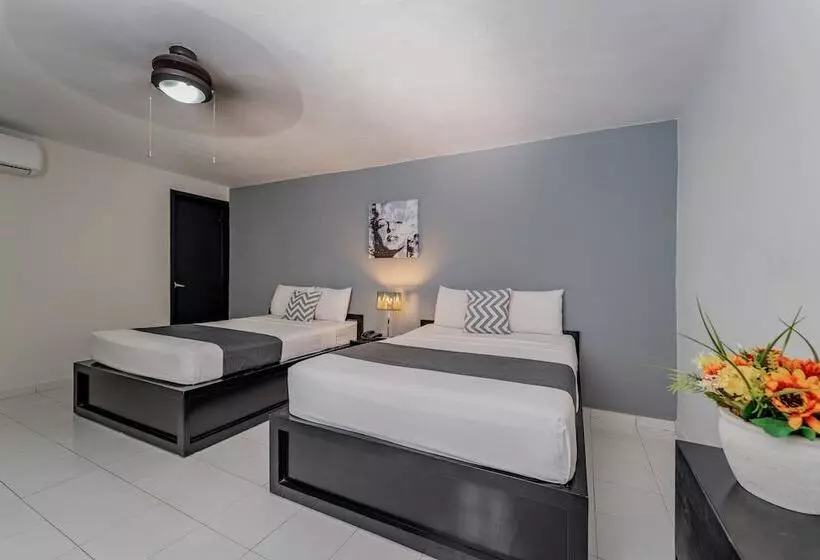 Отель Casa Nova, Merida