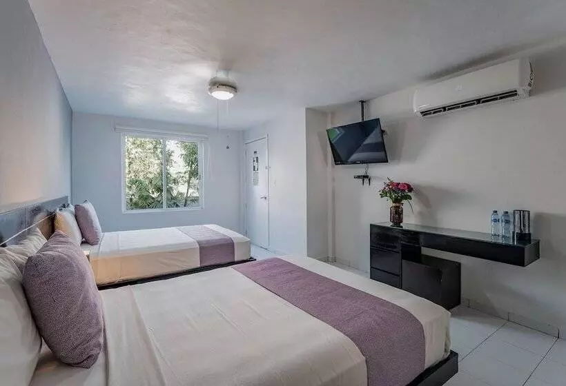 Отель Casa Nova, Merida