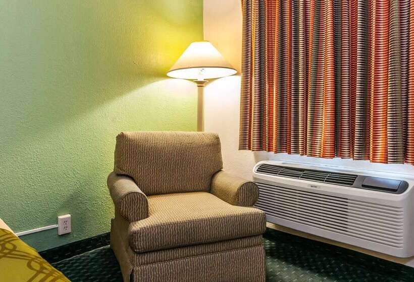 酒店 Econo Lodge Vincennes