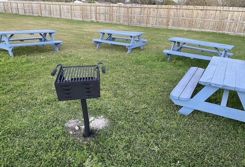 فندق Economy Lodge Texas City Refinery