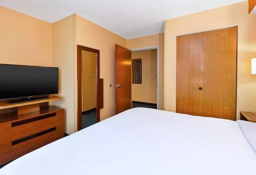 בית מלון כפרי Fairfield Inn & Suites By Marriott Columbus East