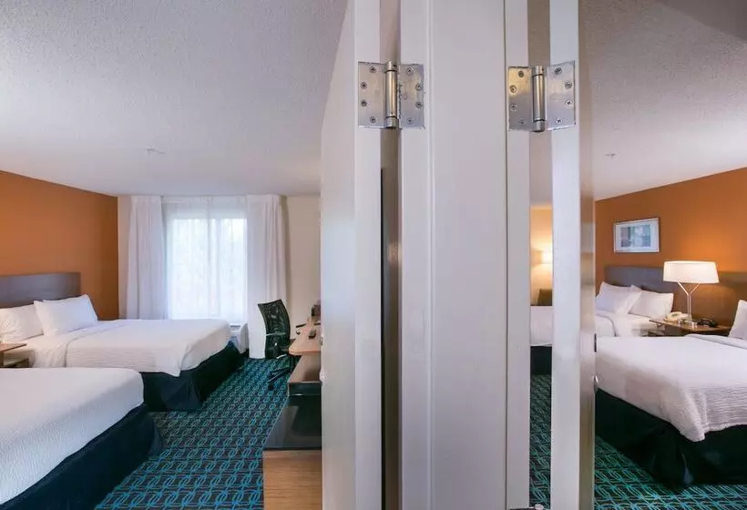 Отель Fairfield Inn & Suites By Marriott Dover