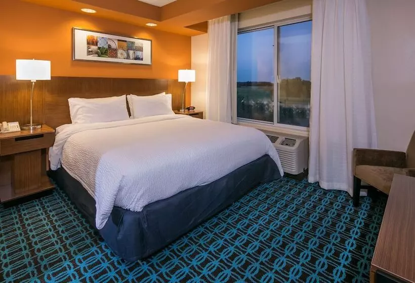 Отель Fairfield Inn & Suites By Marriott Dover