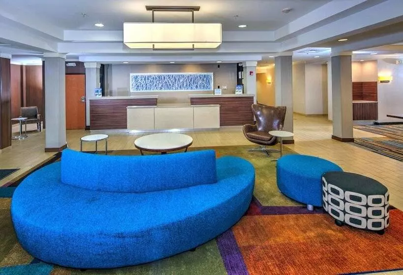 Отель Fairfield Inn & Suites By Marriott Dover