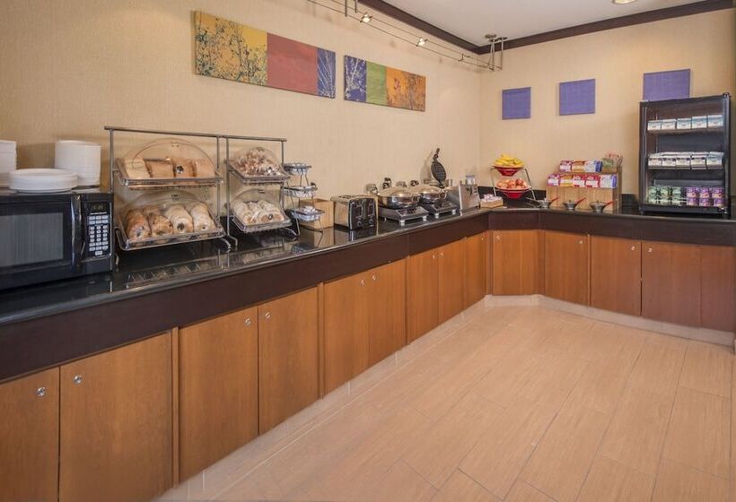 فندق Fairfield Inn Dulles Airport Chantilly