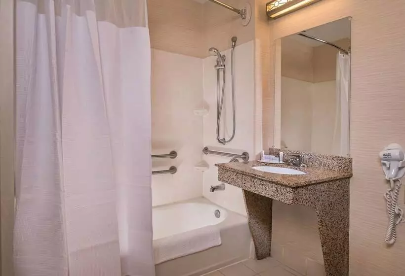 فندق Fairfield Inn Dulles Airport Chantilly