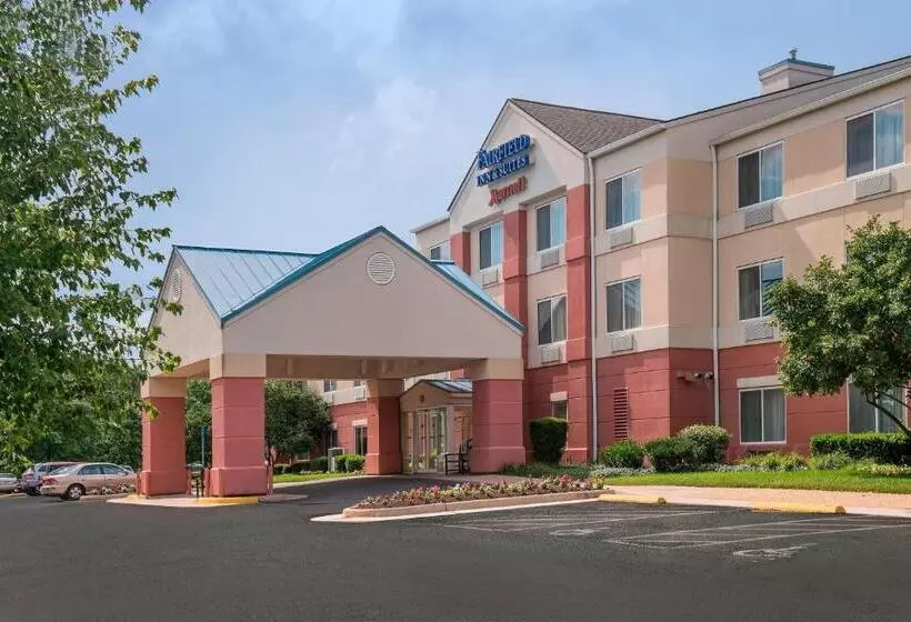 فندق Fairfield Inn Dulles Airport Chantilly