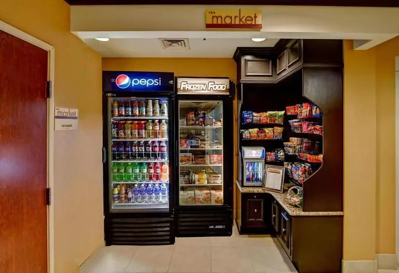 酒店 Stones River Inn & Suites