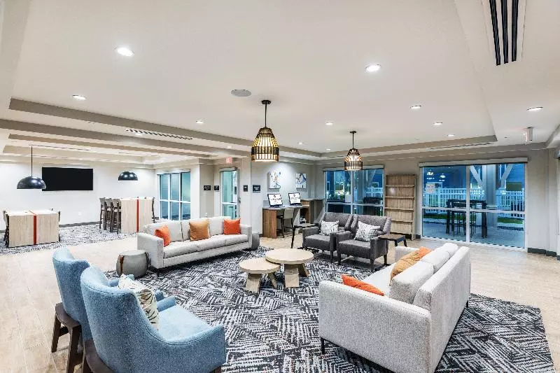 Отель Candlewood Suites Aransas Pass By Ihg