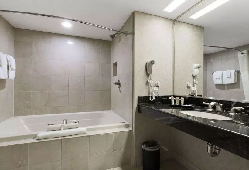 בית מלון כפרי Hollywood Casino Gulf Coast