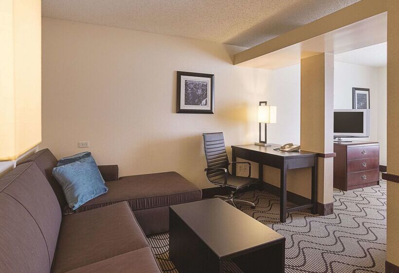 فندق La Quinta Inn & Suites By Wyndham Central Point Medford