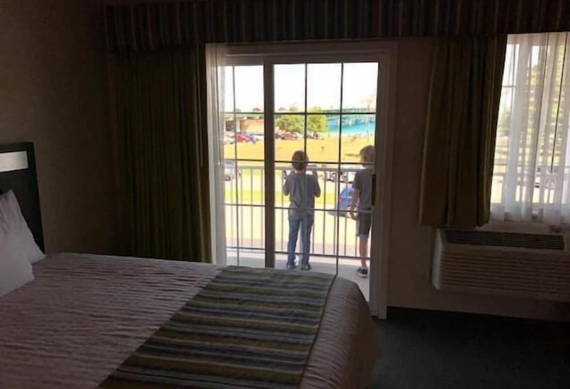 هتل Parkside Inn Bridgeview