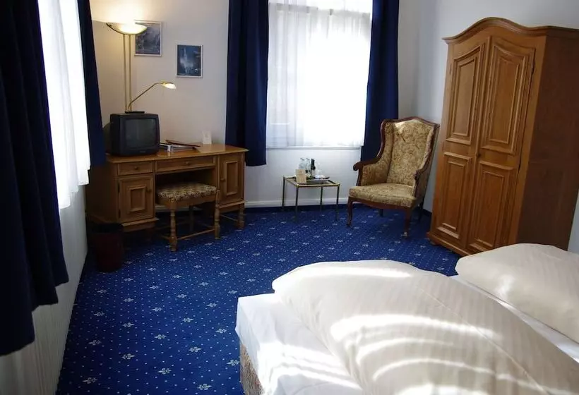 בית מלון כפרי Schloss Hornberg