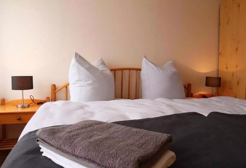 Отель Sächsischer Hof