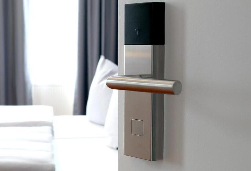 ホテル Sächsischer Hof