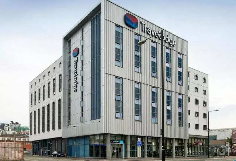 هتل Travelodge Manchester Central Arena