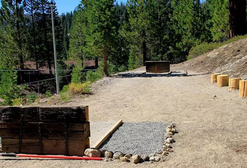 Hotelli Mammoth Ski & Racquet Club Condos