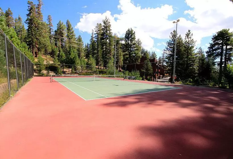 Hotelli Mammoth Ski & Racquet Club Condos