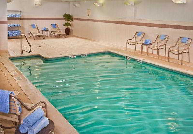 בית מלון כפרי Courtyard Dunn Loring Fairfax