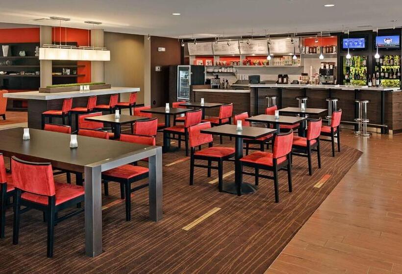ホテル Courtyard By Marriott Harrisburg Hershey