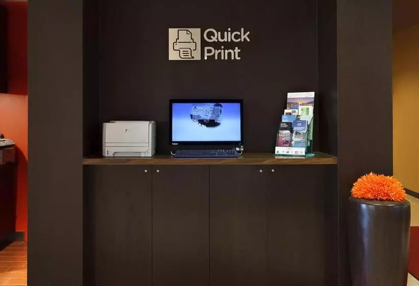 בית מלון כפרי Courtyard By Marriott Harrisburg Hershey