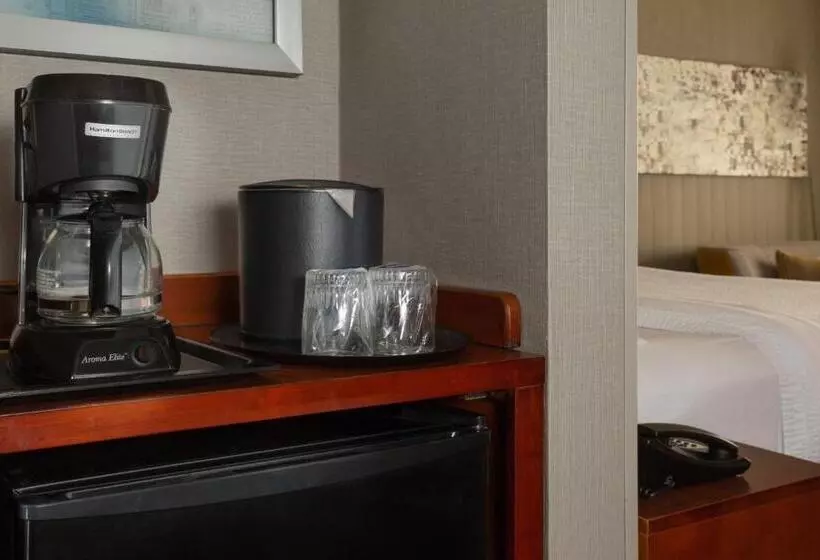 בית מלון כפרי Courtyard By Marriott Harrisburg Hershey