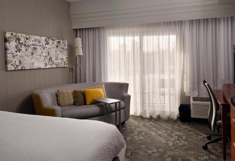 ホテル Courtyard By Marriott Harrisburg Hershey