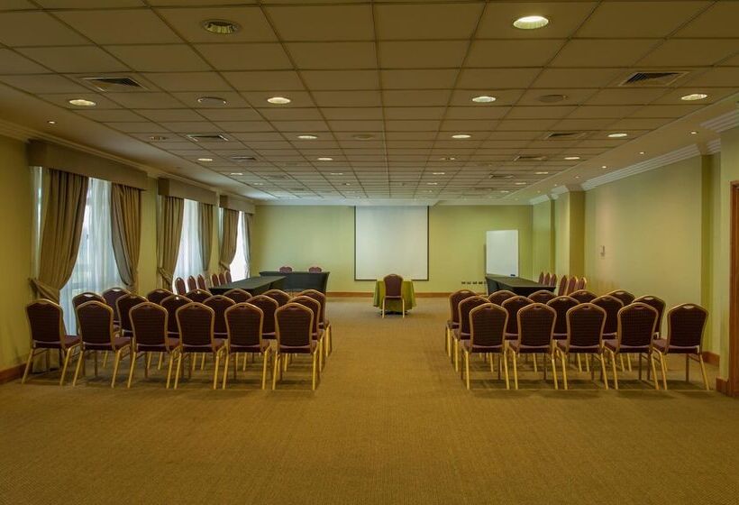 فندق Diego De Almagro Lomas Verdes