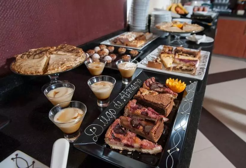 호텔 Diego De Almagro Lomas Verdes