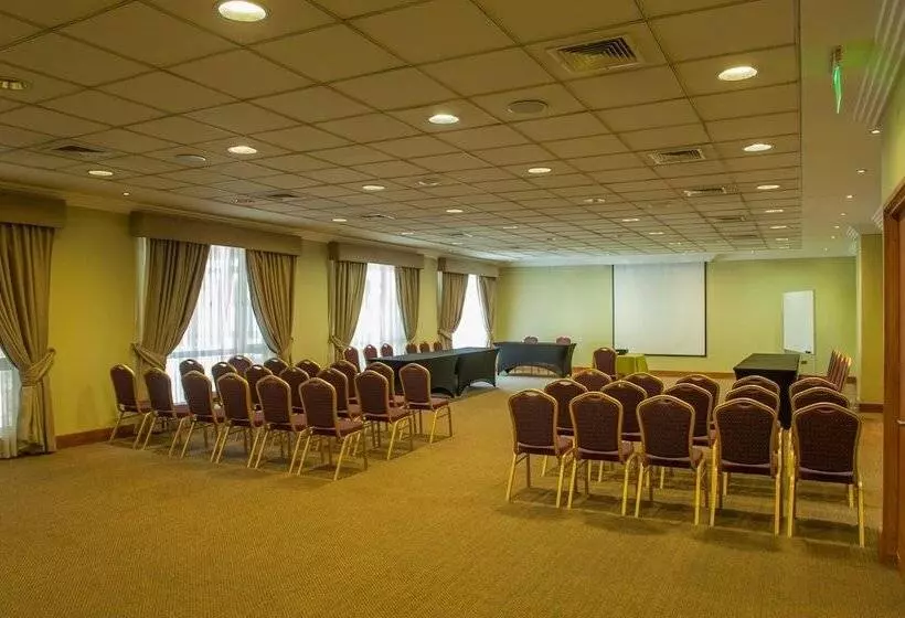 호텔 Diego De Almagro Lomas Verdes