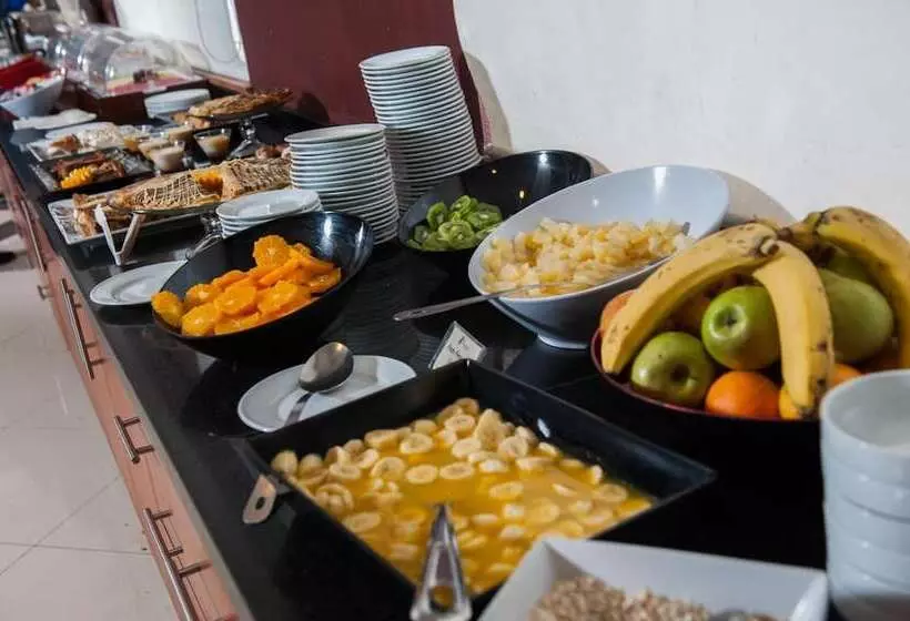 호텔 Diego De Almagro Lomas Verdes