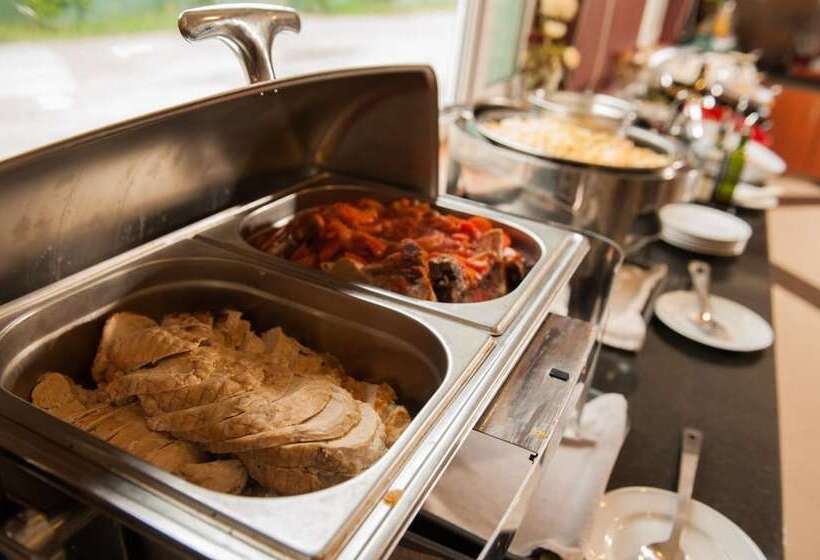 فندق Diego De Almagro Lomas Verdes