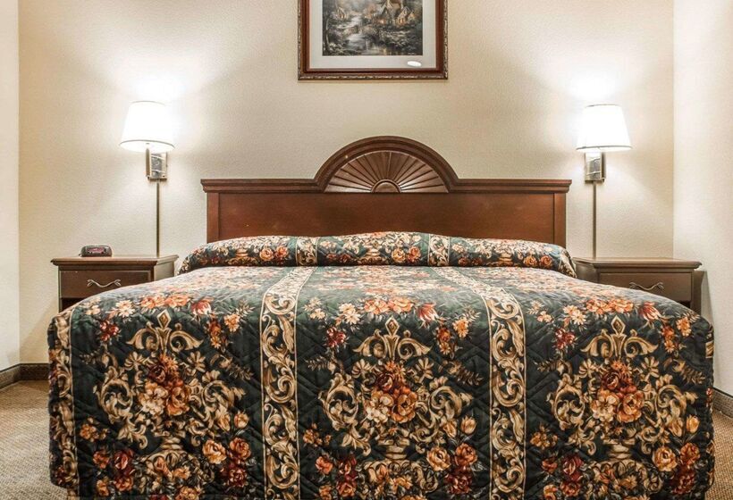 호텔 Econo Lodge Inn & Suites Airport