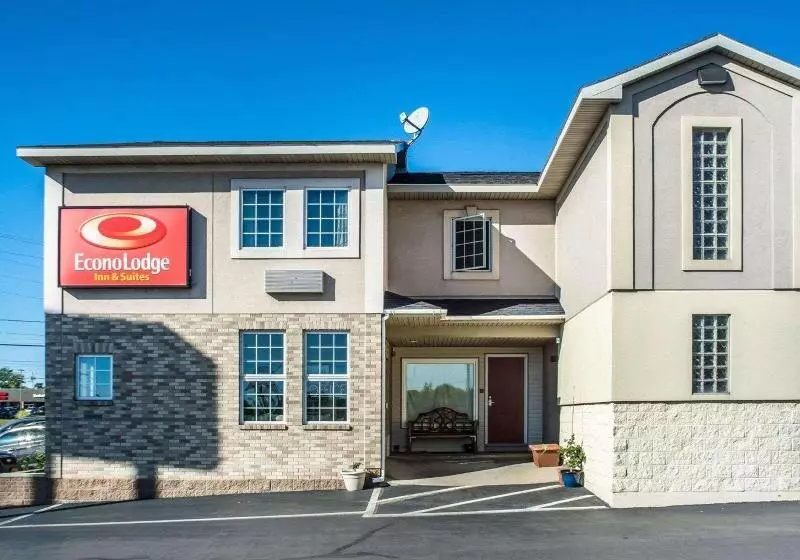 Otel Econo Lodge Inn & Suites Airport