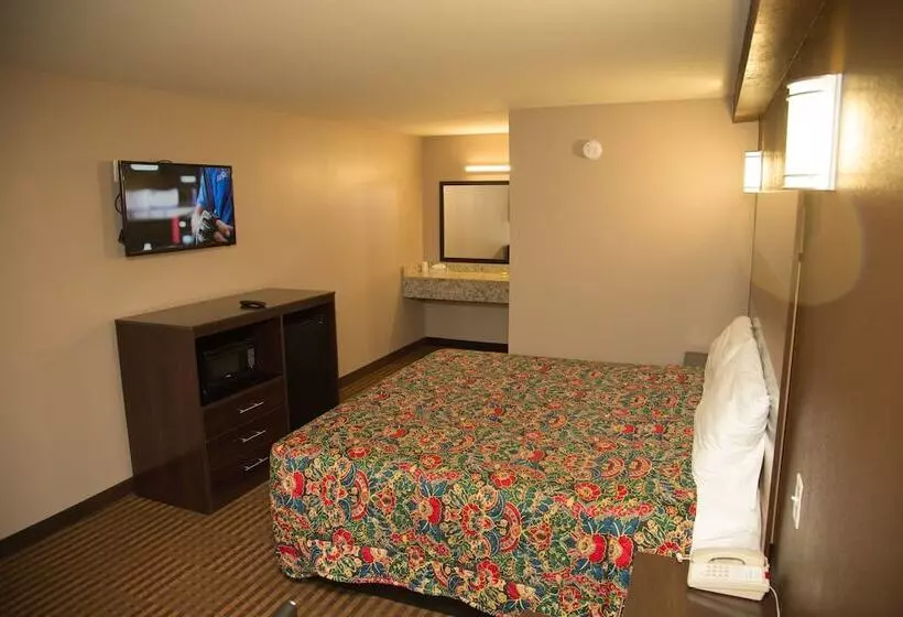 Отель Executive Inn