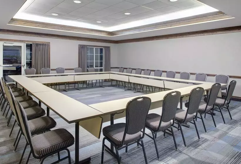 בית מלון כפרי Hyatt House Fishkill Poughkeepsie