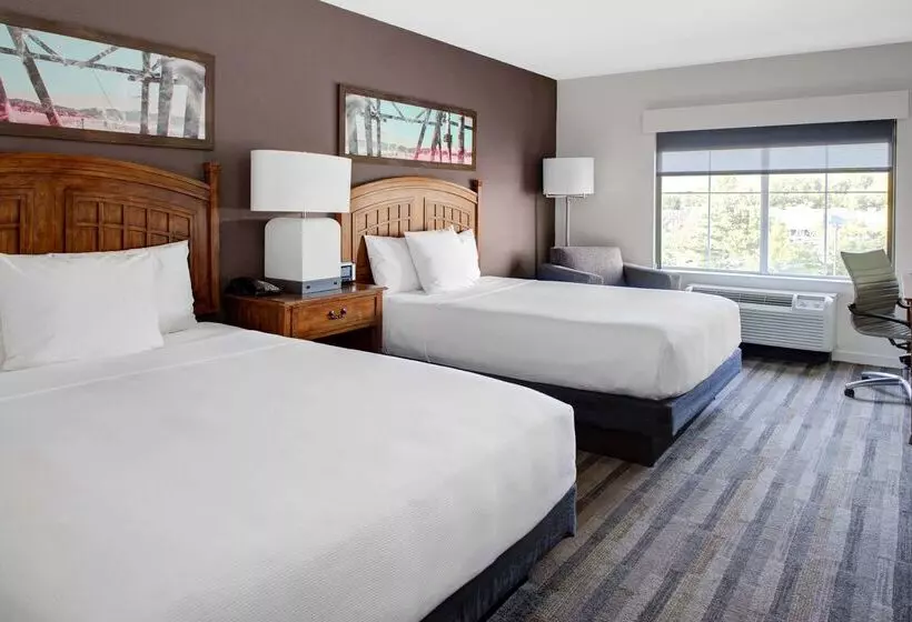 בית מלון כפרי Hyatt House Fishkill Poughkeepsie