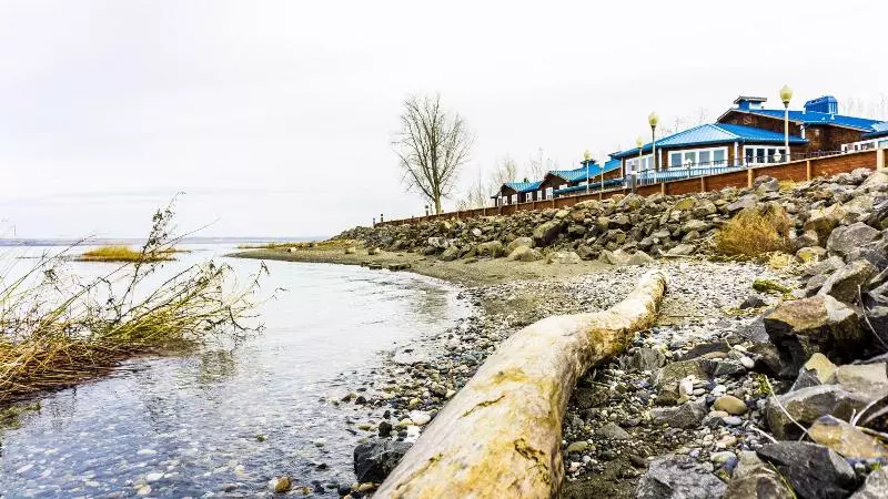 Otel River Lodge And Cabins