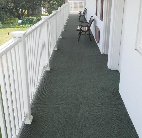 ホテル Scottish Inns Ronks