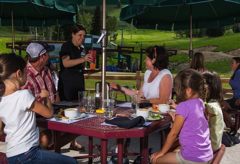 هتل Targhee Lodge By Grand Targhee Resort