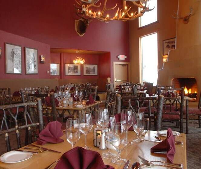 هتل Targhee Lodge By Grand Targhee Resort