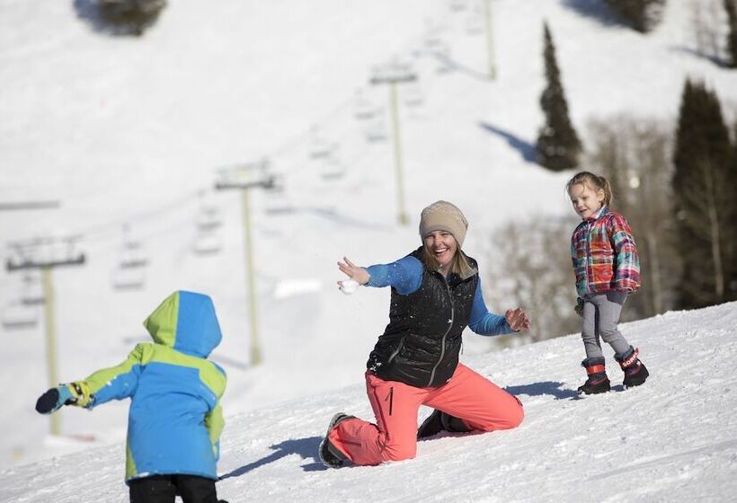 هتل Targhee Lodge By Grand Targhee Resort