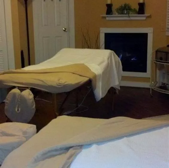 ホテル The Penny House Inn & Day Spa