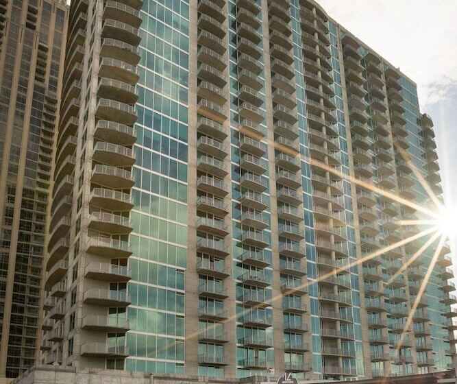 هتل Twelve Midtown, Marriott Autograph Collection